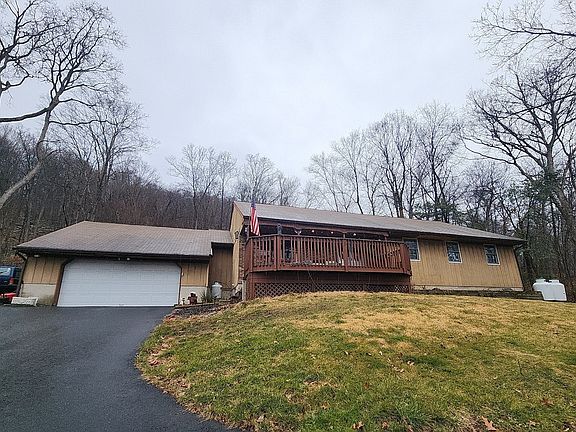 2nd image of 273 Lackawanna Dr