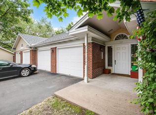 737 Larpenteur Ave E #737G, Maplewood, MN 55117