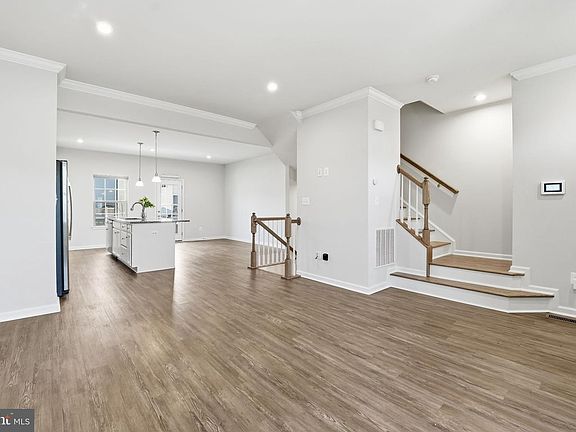 4th image of 18179 Red Mulberry Rd