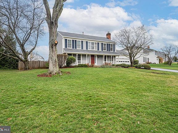 2nd image of 17100 Flatwood Dr