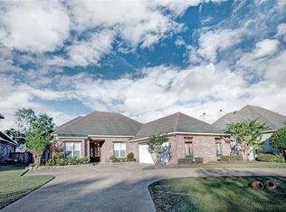 243 Lighthouse Ln, Brandon, MS 39047