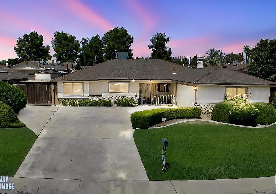 1st image of 2113 Westminster Dr