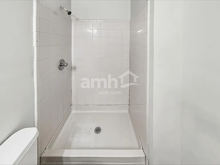 4238 Zephyrhills Dr NW — Photo 16
