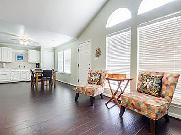 4th image of 22321 Vista Del Mar