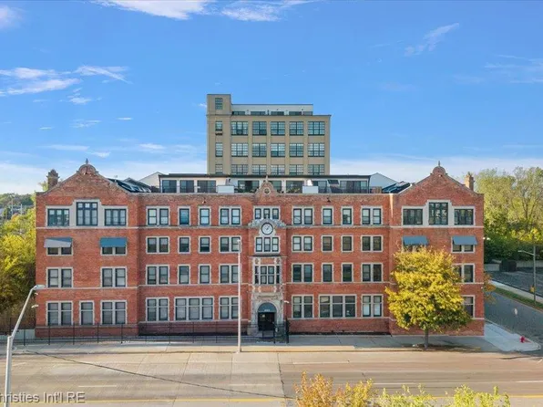 6533 E Jefferson Ave APT 307, Detroit, MI 48207