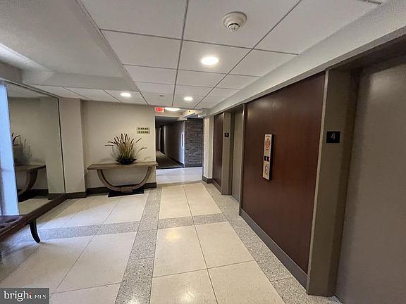 4th image of 1001 City Ave #E-404