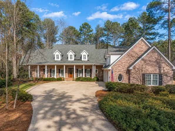 1660 Club Dr, Greensboro, GA 30642