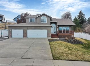 1124 S Moen St, Greenacres, WA 99016