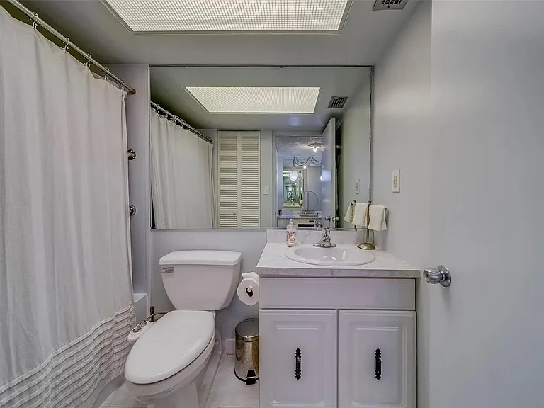 17920 Gulf Blvd #1606 — Photo 44
