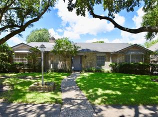 6210 Hummingbird St, Houston, TX 77096