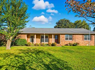 501 Christopher Dr, Athens, AL 35611