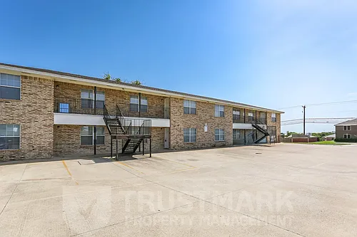 700 S Amy Ln Photo 1