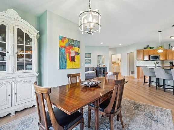 4th image of 5363 Prairie Home Dr SE