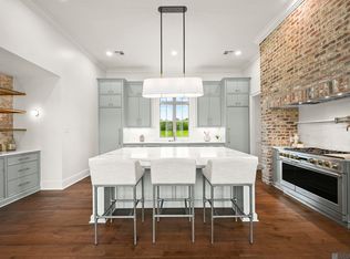 8638 Greenbrier Cove Rd, Baton Rouge, LA 70817