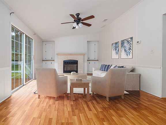 5th image of 1905 Hontoon Rd Unit A