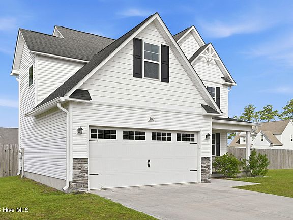 3rd image of 509 Admiral Bend Drive