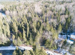 Beach Rd, Pittsburg, NH 03592