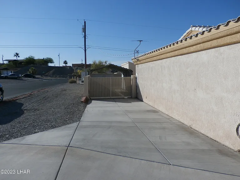 3258 Kiowa Blvd S — Photo 15