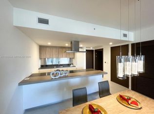 1000 Brickell Plz #2011, Miami, FL 33131