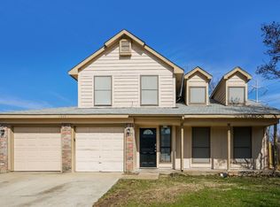 1509 Waxwing Ct, Arlington, TX 76018