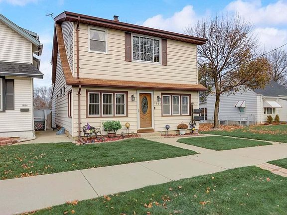 3rd image of 3622 E Whittaker Ave