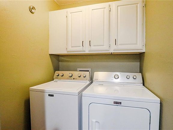 2nd image of 4916 Byers Ave #C3