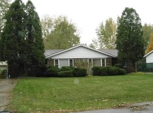 1405 Portage Ave, Chesterton, IN 46304