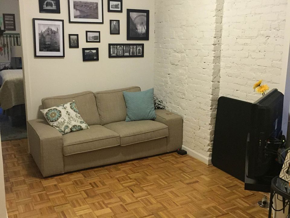 1st image of 418 E 73rd St #5