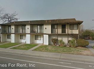 390 W Morton Ave APT 2, Porterville, CA 93257