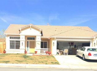 1054 Brierwood Ln, Fernley, NV 89408