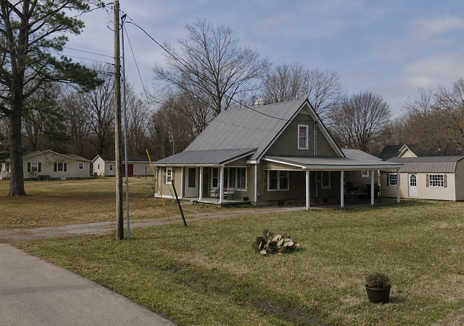 3 Bedroom Country Style Home For Rent in Guthrie KY! — Photo 2