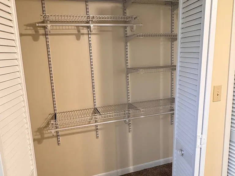 300 Pegotty Ct NE — Photo 25