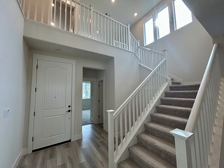 7015 Talmage Ct — Photo 11