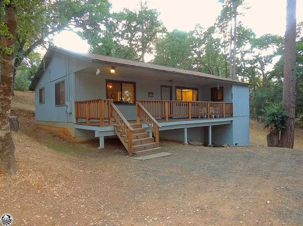 18996 Digger Pine St, Groveland, CA 95321