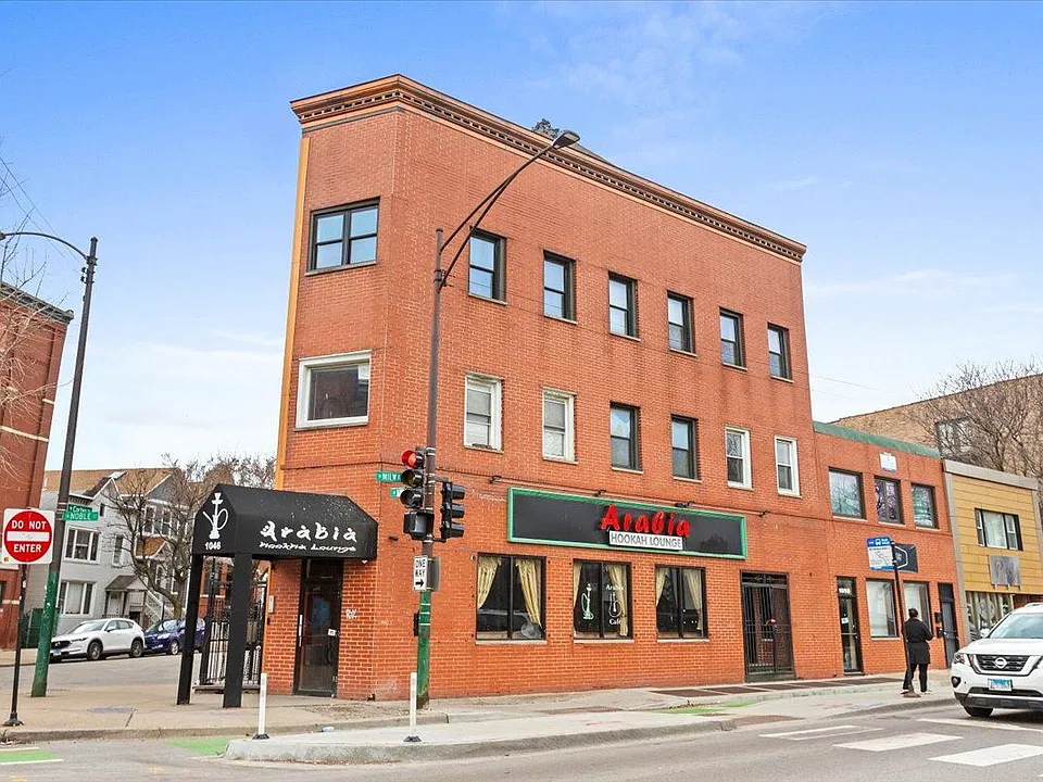 1046 N Milwaukee Ave #3