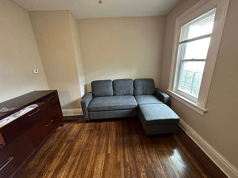 58-60 Woodlawn St — Photo 10