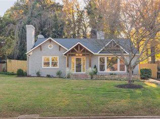 1918 Robinhood Rd, Winston Salem, NC 27104