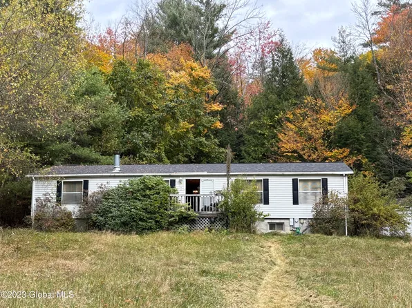 7290 Fish House Road, Galway, NY 12074