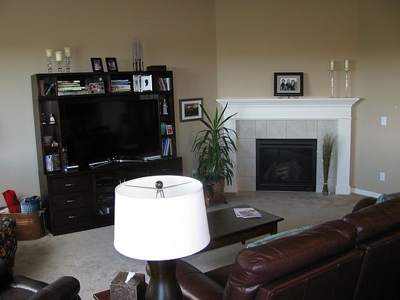 5th image of 10740 Hillrose St