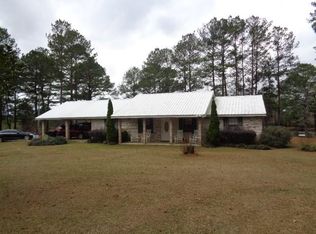 204 Old Settlement Rd, Sandy Hook, MS 39478