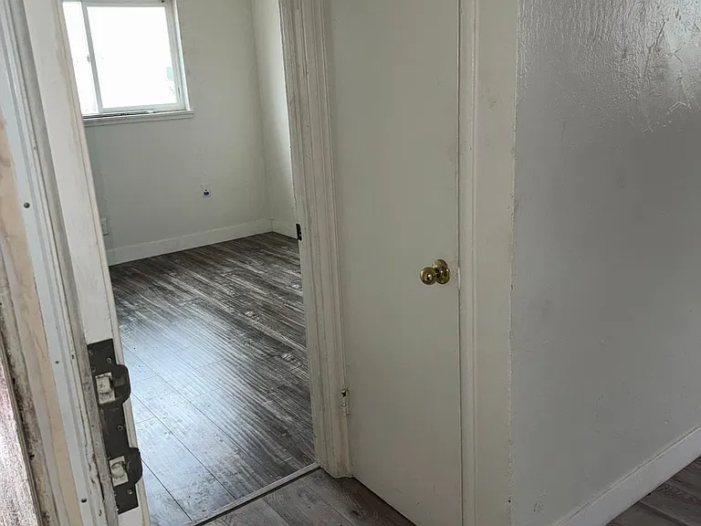 817 E Channel St #1 — Photo 7