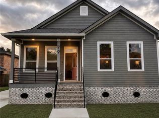 79 W Chalmette Cir, Chalmette, LA 70043
