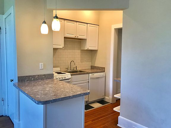 2nd image of 220 Summer St APT 1