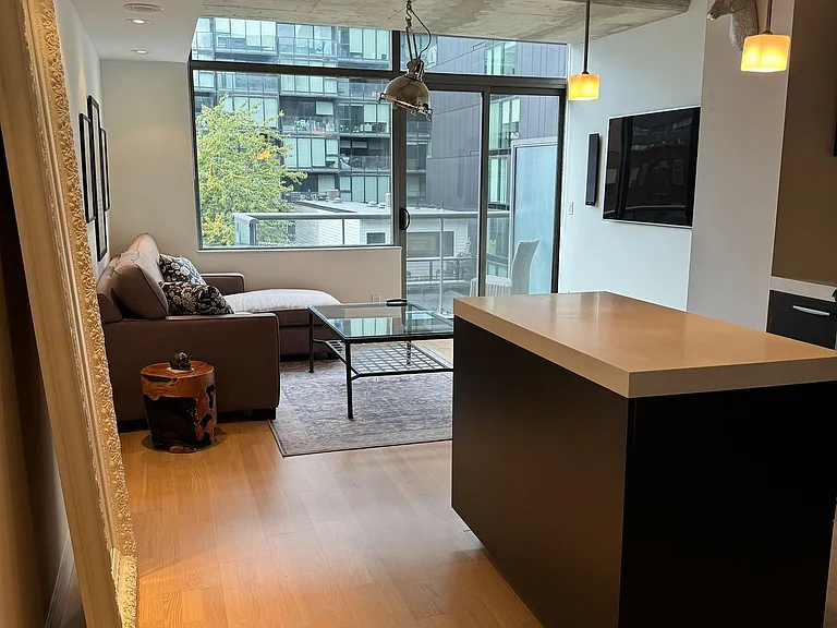 55 Stewart St #614 — Photo 1