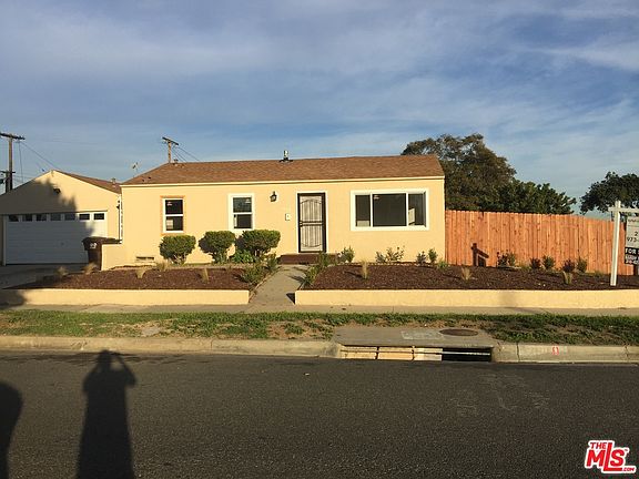 2nd image of 1900 N Corlett Ave