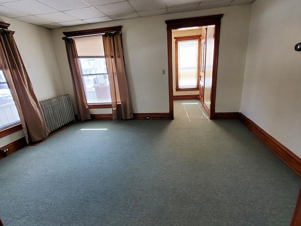 Building Photo 3