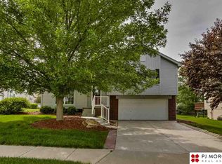2902 N 148th St, Omaha, NE 68116