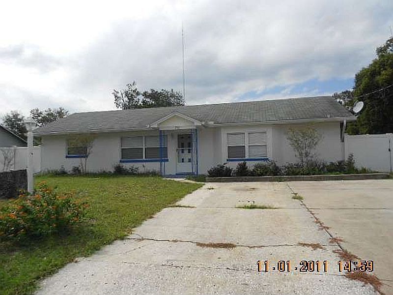 1st image of 735 2nd St
