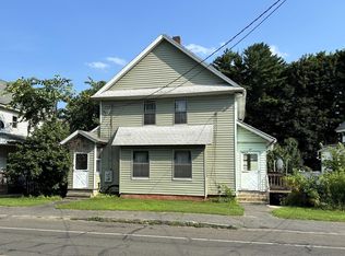 84 W Main St, Ware, MA 01082