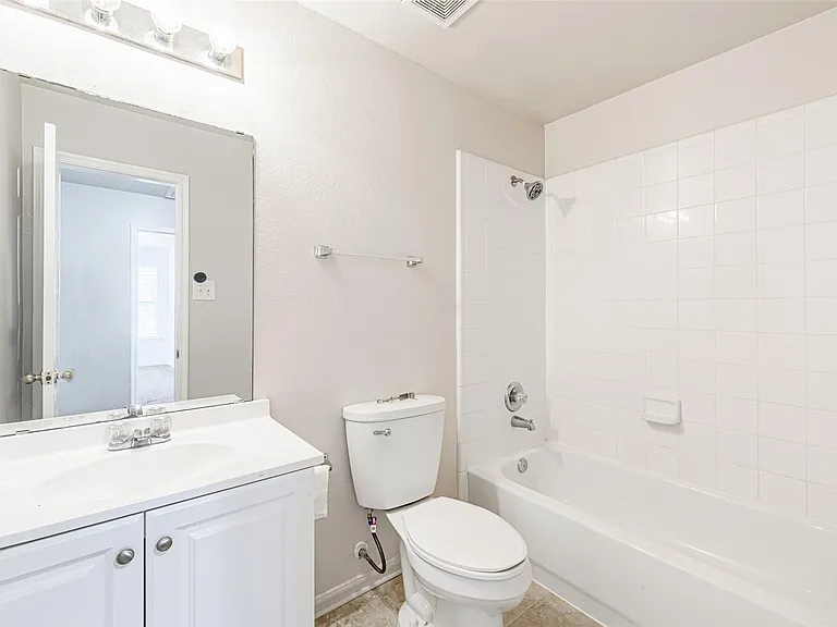 20926 Kenna Cove Ln — Photo 47